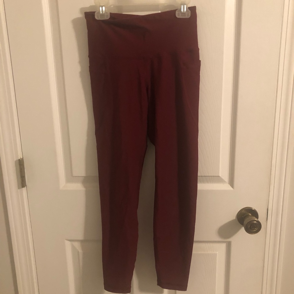 3/$15 🔸 Old navy active elevate legging XS